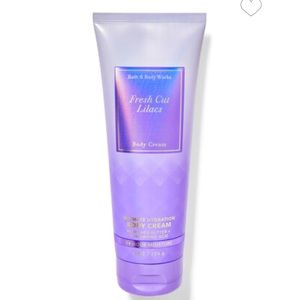 NWT Bath & Body Works Fresh Cut Lilac Ultimate Hydration Body Cream